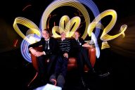 Fresque lumineuse collaborative réalisée lors d’un atelier team building by MadCityZen. | © MadCityZen