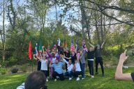 Équipes en action lors d’un relais sportif pendant les Olympiades MadCityZen. | © MadCityZen