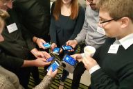 MadCityZen stimule la connaissance interpersonnelle à travers son jeu d’équipe "Qui est qui". | © MadCityZen