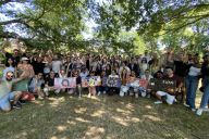 Vue d’une mosaïque collaborative réalisée à partir des objets brisés lors de la Rage Room MadCityZen. | © MadCityZen