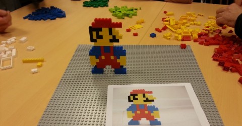 construction identique a celle de la feuille challenges lego mania