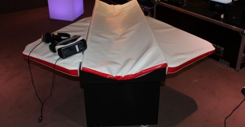 le-simulateur-et-ses-accessoires-realite-virtuelle-360-wingsuit-360