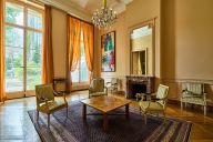 Un salon intimiste et raffiné, parfait pour des échanges en petit comité ou des rendez-vous confidentiels. | © MAISON DE L' AMERIQUE LATINE