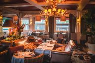 Un espace modulable et lumineux, pensé pour accueillir tous vos formats d’événements avec style et confort. | © Le Chalet des Îles