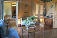 Un cadre intimiste et raffiné, parfait pour réunions ou moments confidentiels. | © Domaine Les Erables