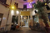 Un espace atypique, propice à la créativité et aux échanges professionnels. | © La Rotonde Stalingrad