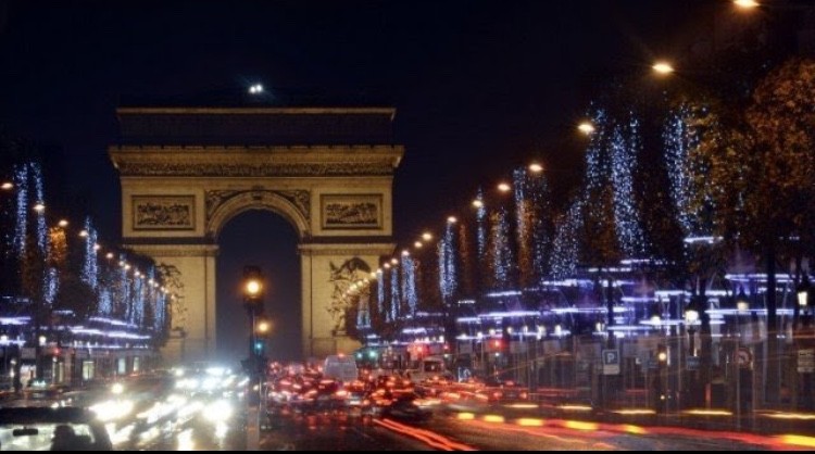 La parade du 1er Janvier sur les Champs Elysees