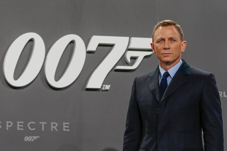 L expo James Bond à la Villette