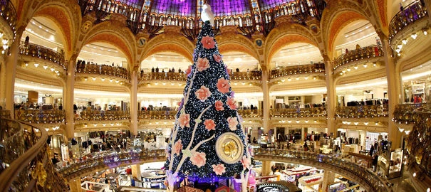 vitrines-de-noel-2013-galeries-lafayette-lea-seydoux-andre-dusollier_4524052