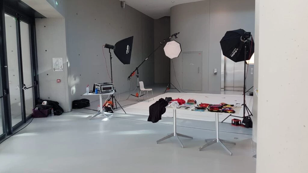 Animation photo On The Ground