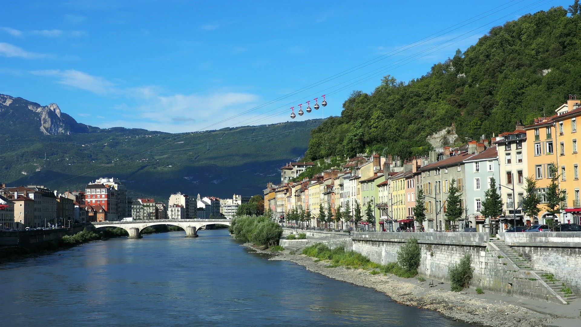 grenoble-3419684_1920